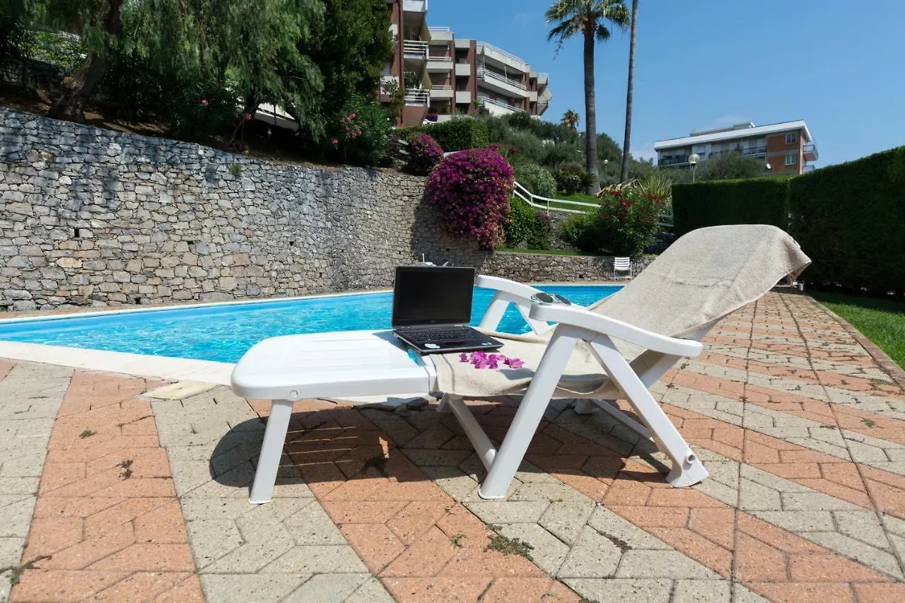 Apartment Gallinara Home Albenga Italy